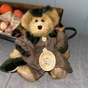 Boyds Bears Bailey Bear 9199-08 Fall 1997 From Bailey and Friends Collection